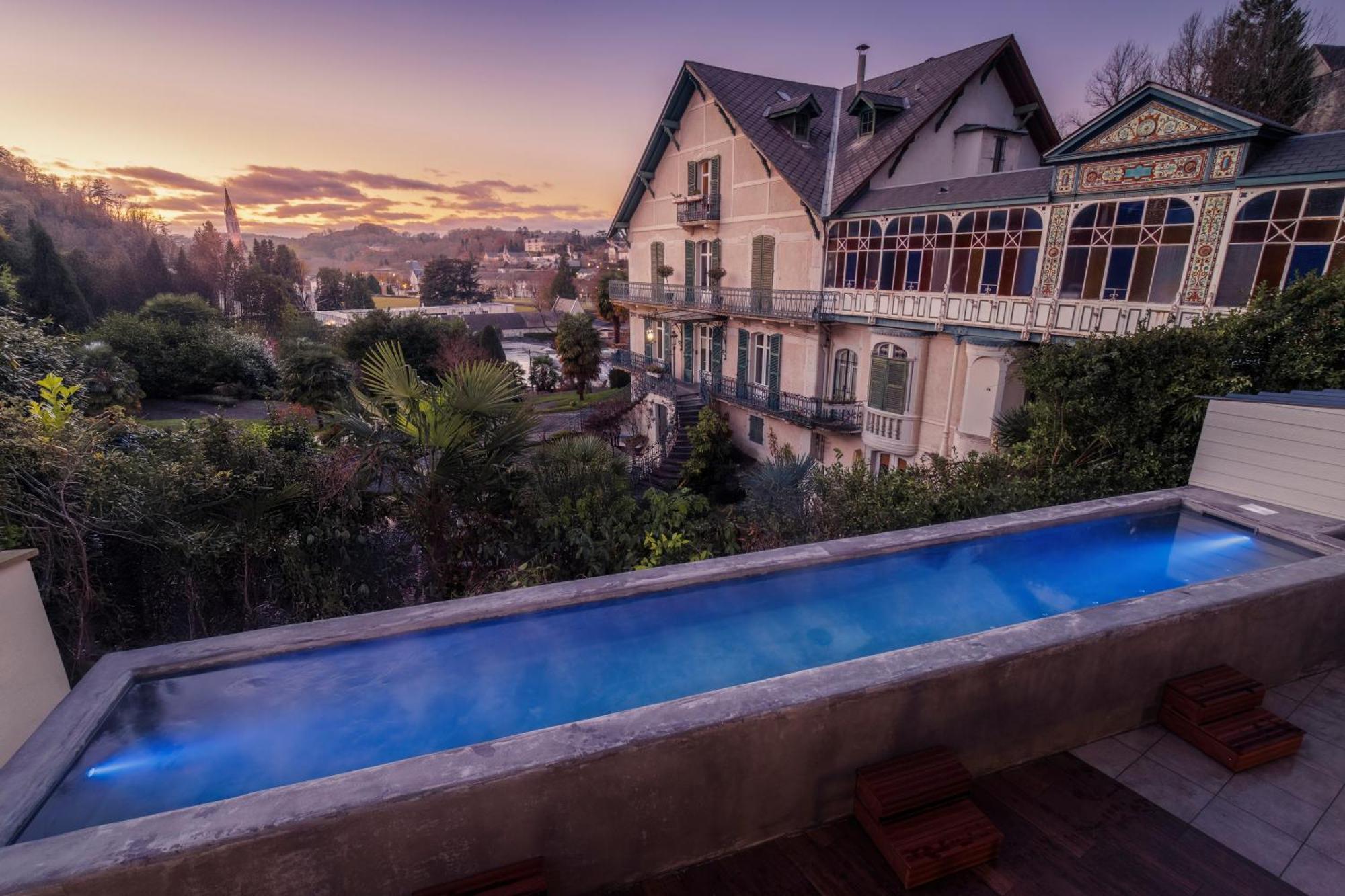 Belfry & Spa By Ligne St Barth Lourdes Exterior foto Villa Diodati